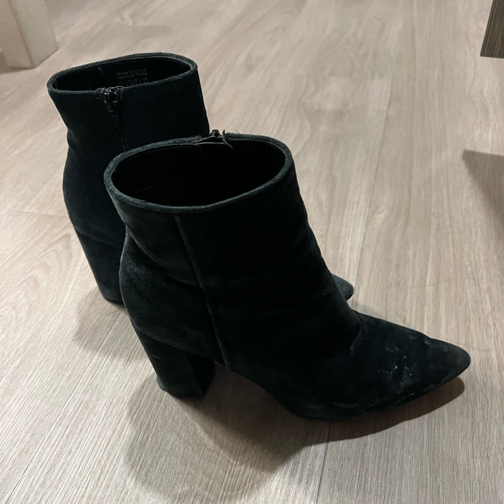aldo black pointed toe booties